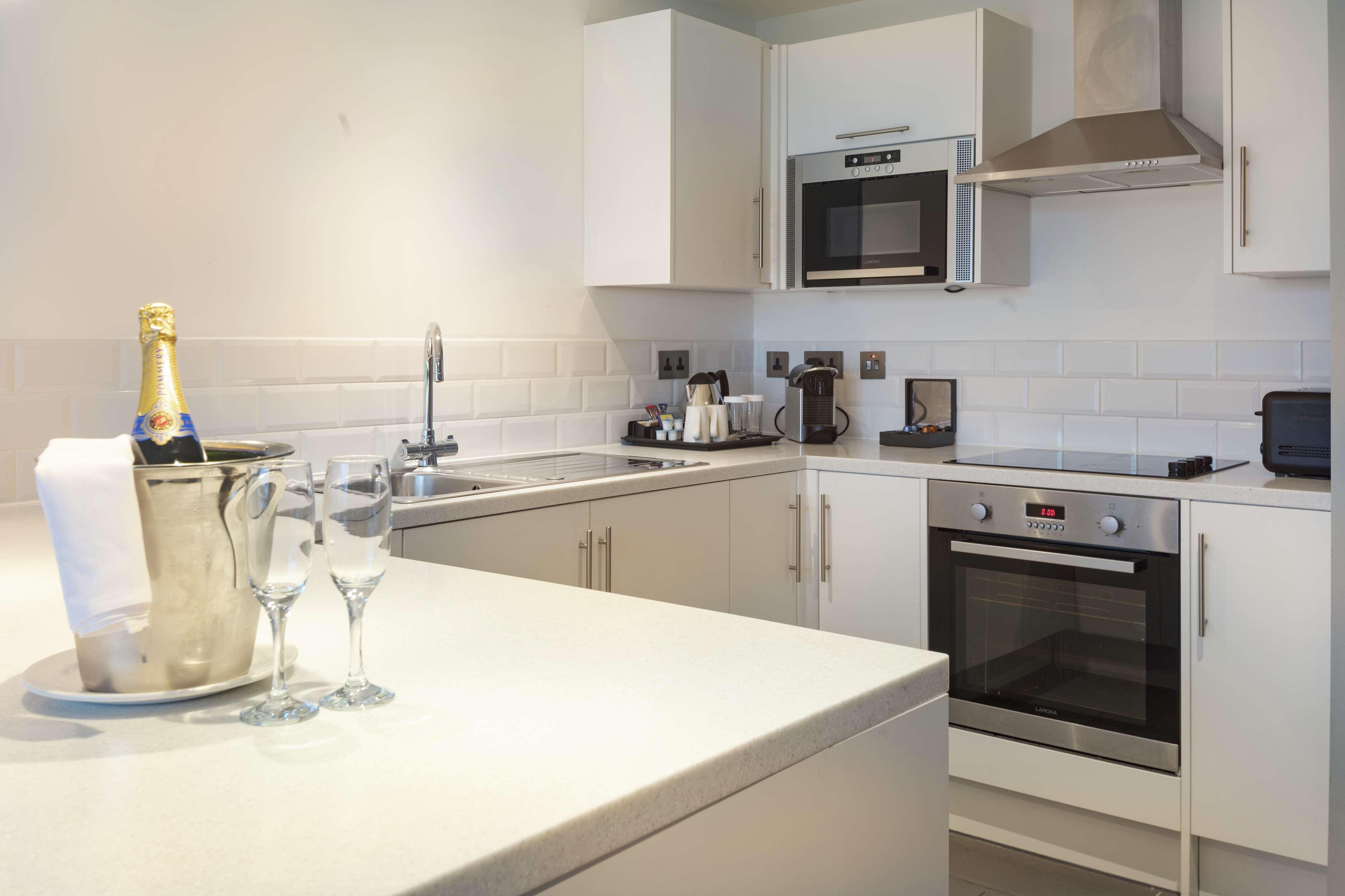 Hilton Southampton - Utilita Bowl Hotel Bagian luar foto