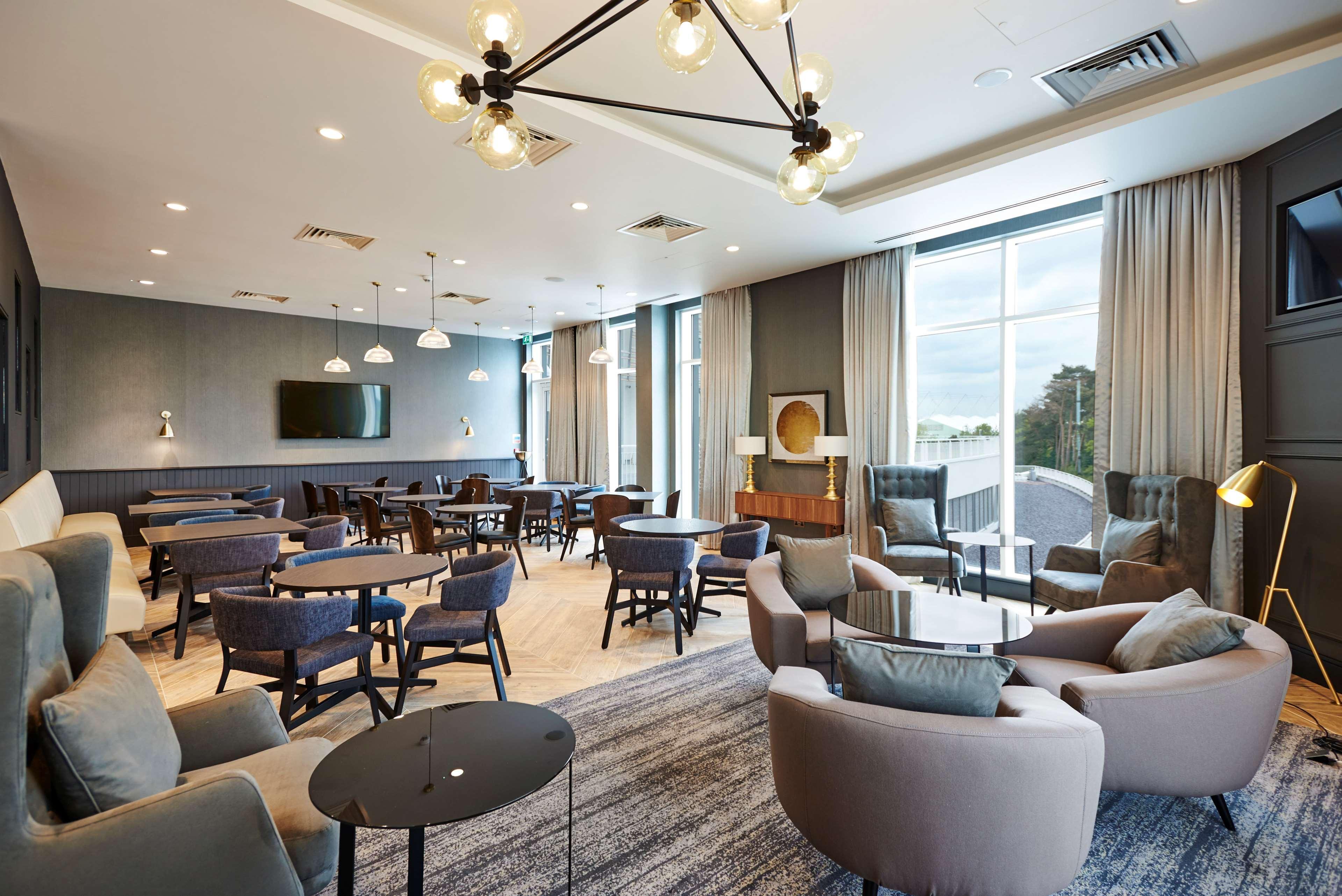 Hilton Southampton - Utilita Bowl Hotel Bagian luar foto